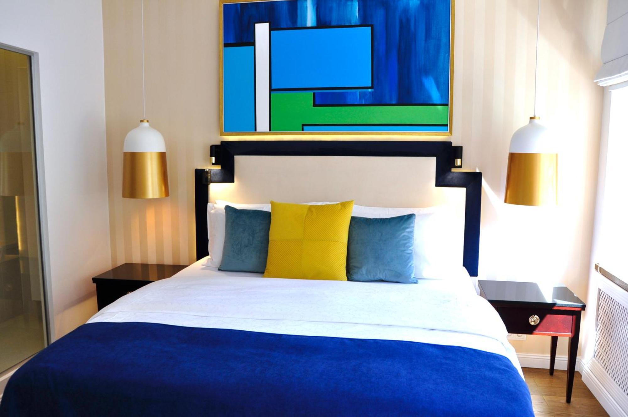 Mondrian Luxury Suites & Apartments Market Square I Warszawa Rum bild
