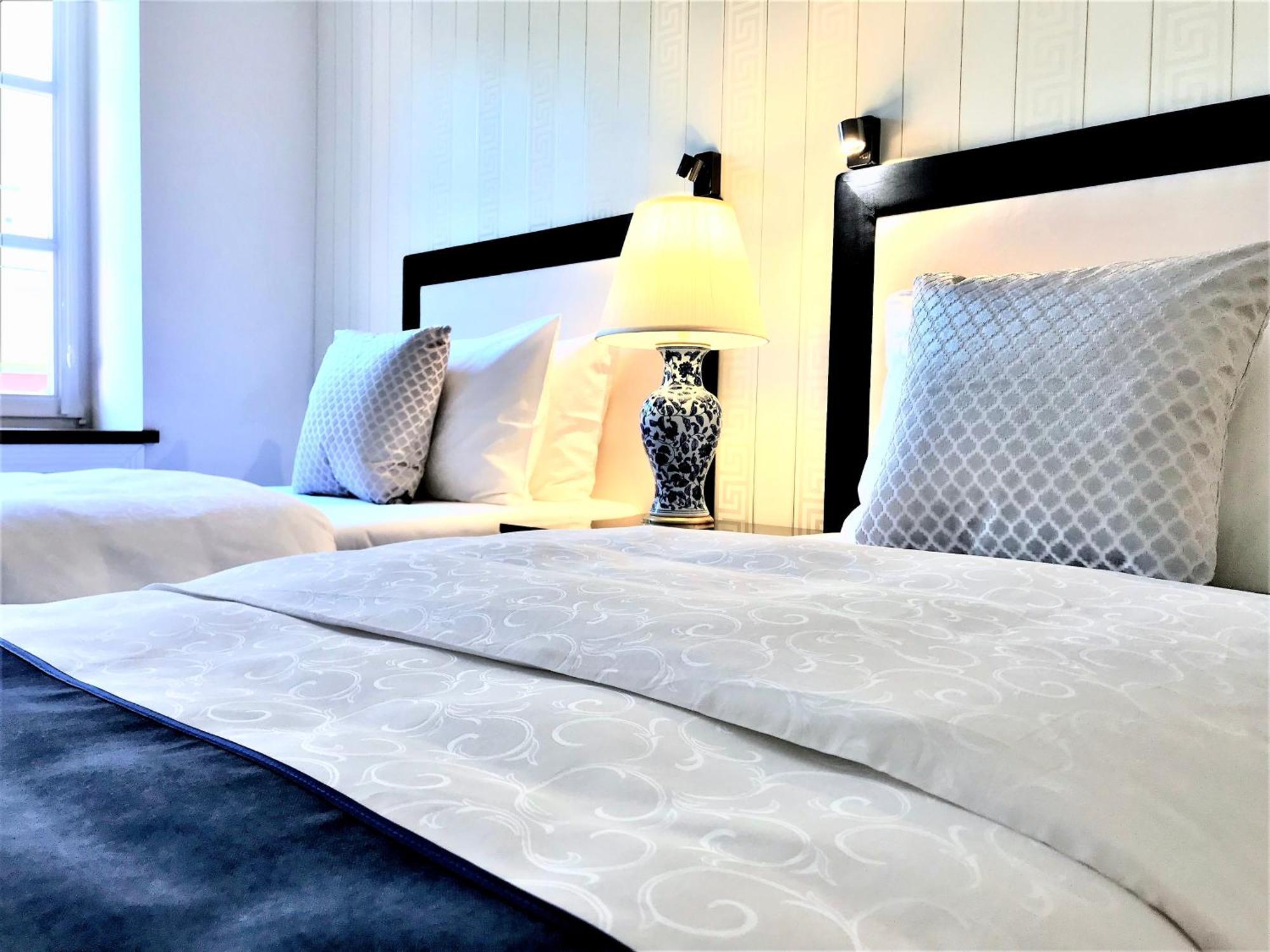 Mondrian Luxury Suites & Apartments Market Square I Warszawa Rum bild