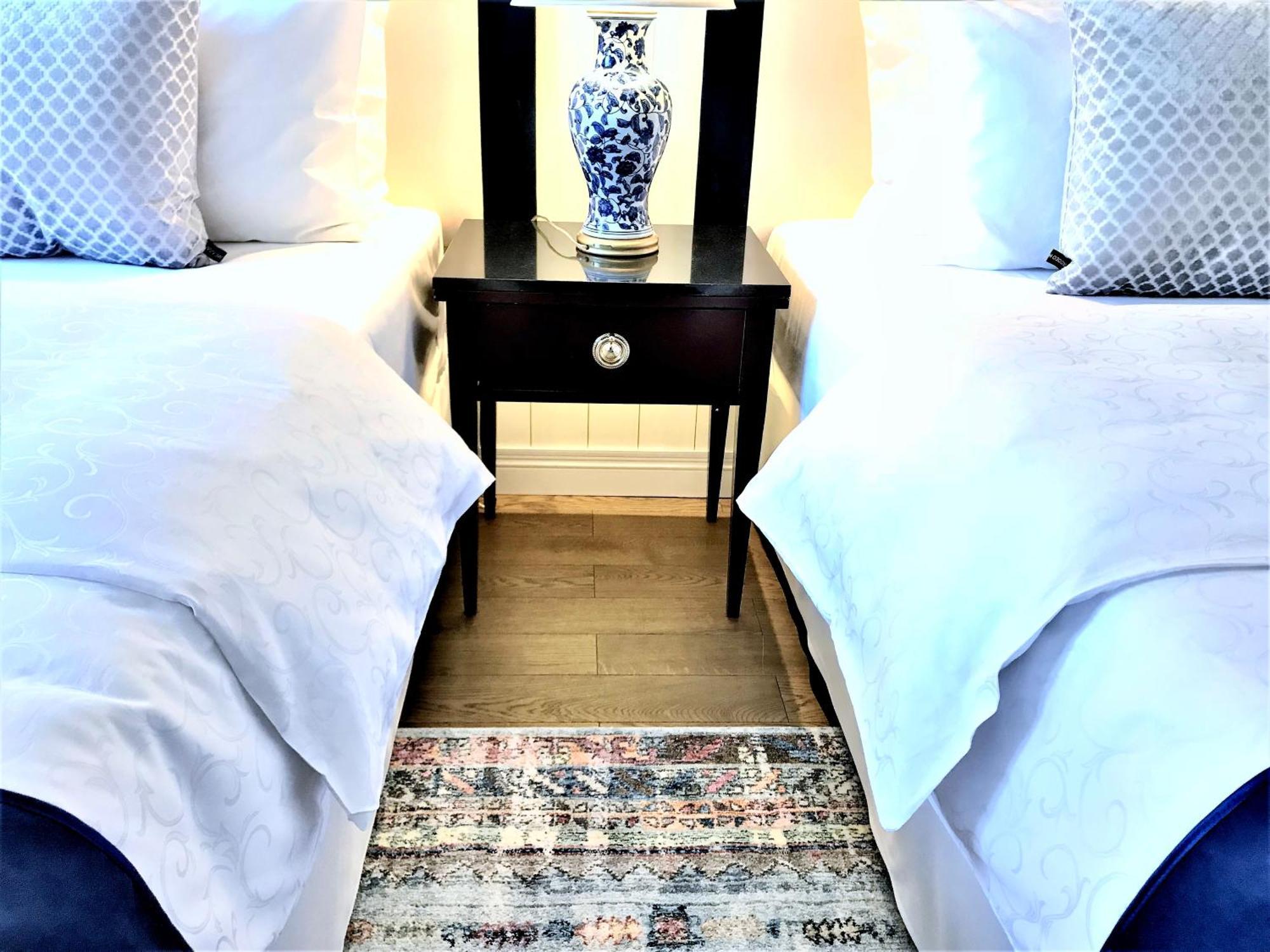Mondrian Luxury Suites & Apartments Market Square I Warszawa Rum bild